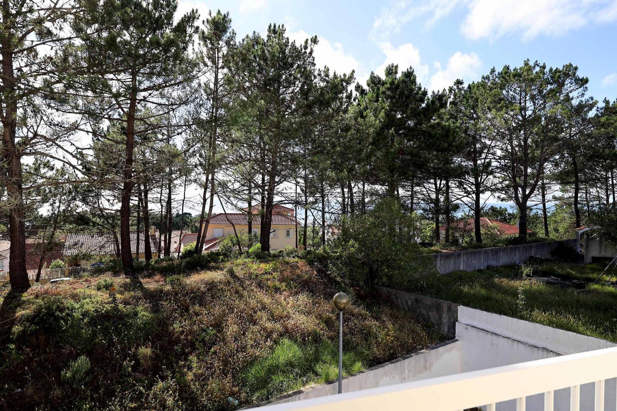 Moradia Chicharro Hotel Nazaré Exterior photo
